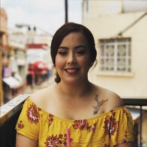 Meet your Posher, Sonia